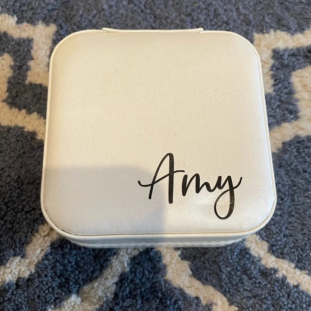 NWOT Customized Mini Jewelry Travel Case - Picture 1 of 6